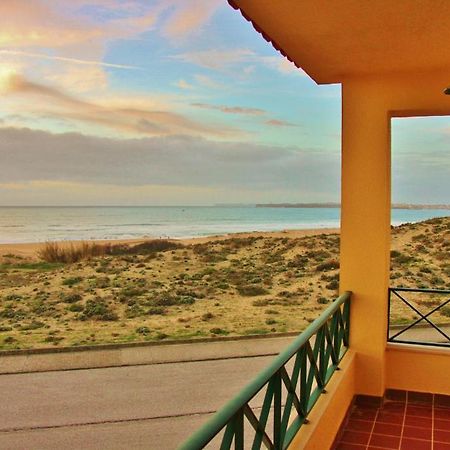 אנטוגויה דה באלייה Supertubos Beach Hostel חדר תמונה