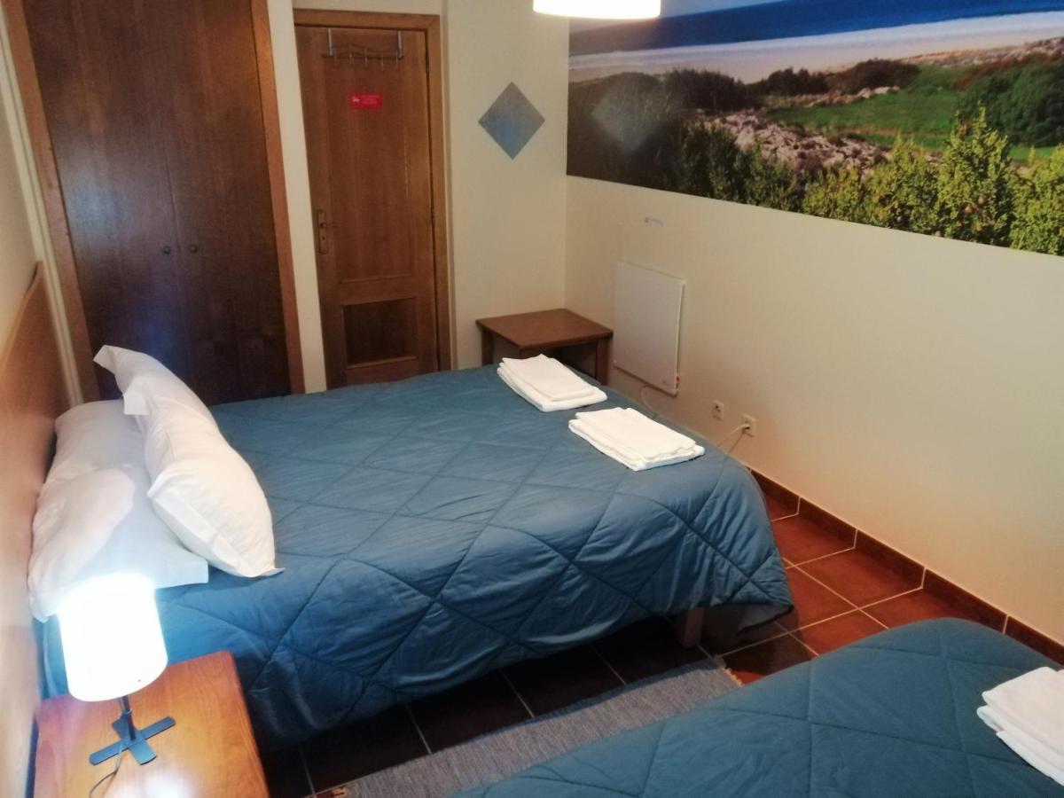 אנטוגויה דה באלייה Supertubos Beach Hostel מראה חיצוני תמונה