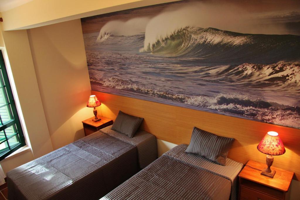 אנטוגויה דה באלייה Supertubos Beach Hostel מראה חיצוני תמונה