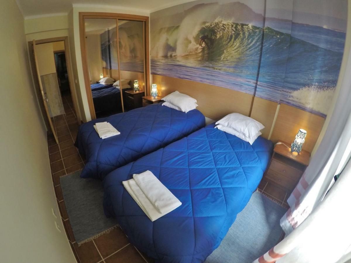 אנטוגויה דה באלייה Supertubos Beach Hostel מראה חיצוני תמונה